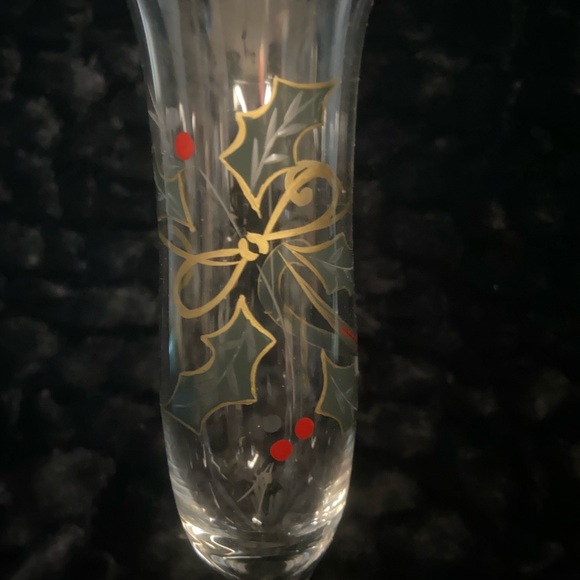 Lenox Holiday Spirt flutes - Picture 3 of 5